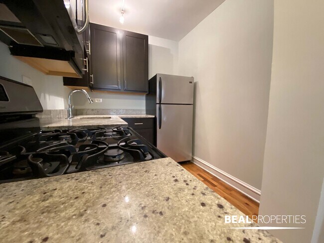 Foto del edificio - 4614 N Paulina St