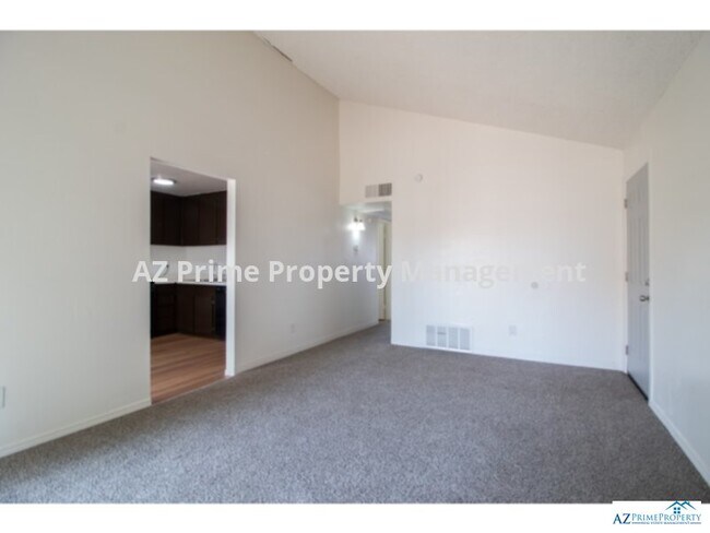 Foto del edificio - 3421 W Dunlap Ave