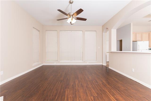 Foto del edificio - 3140 Kings Canyon Dr