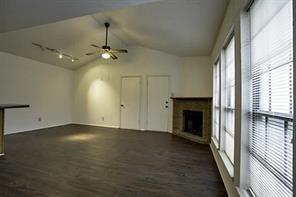 Building Photo - 10022 Redondo Dr