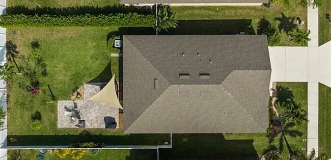 Foto del edificio - 1495 Lexington Square SW