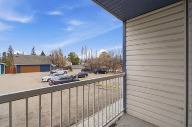 Building Photo - 1 Bed - 1 Bath