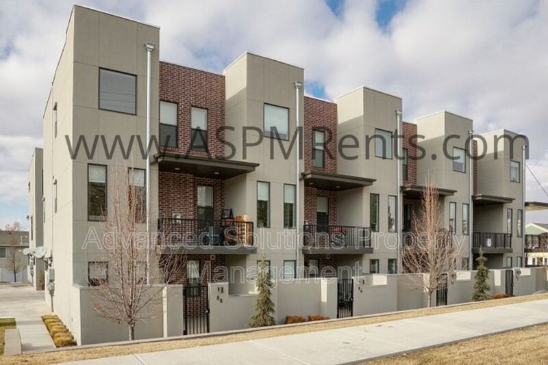 Primary Photo - 88 N Towne Ln