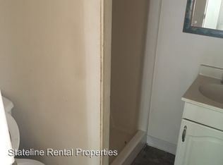 Building Photo - 808 5th St