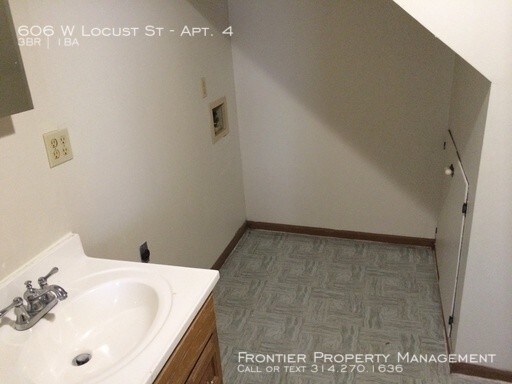 Building Photo - 3 Bedroom Apartment in Bowling Green