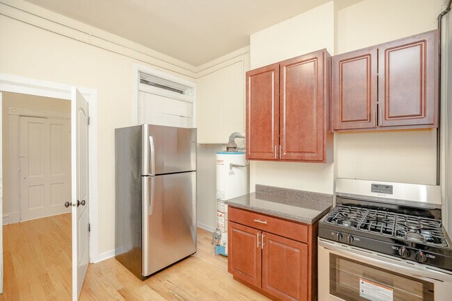 Foto del edificio - 262 W 26th St