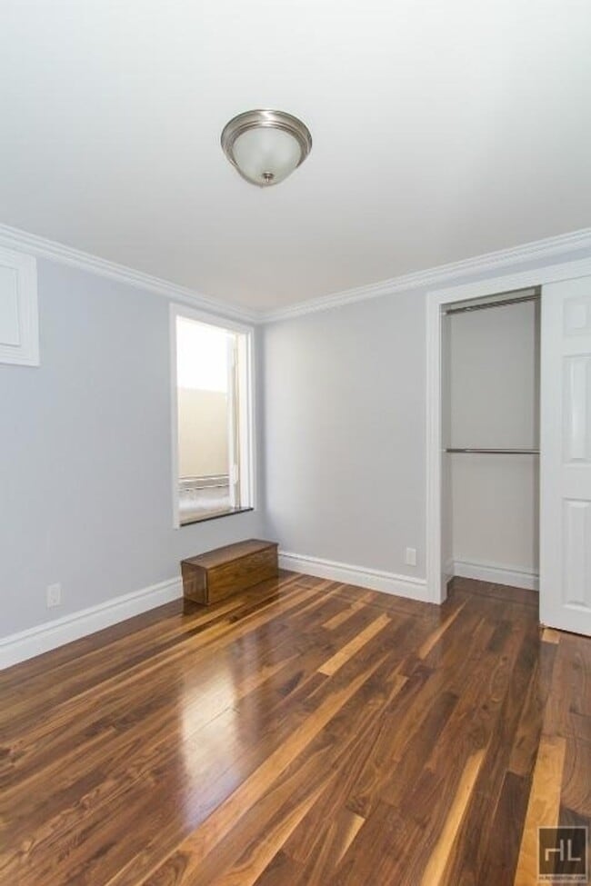 Building Photo - NO FEE Two Bed on Lower East Side! Won't S...