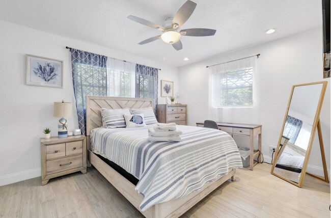Foto del edificio - 342 SW 14th St