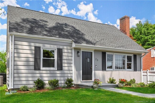 Building Photo - 23 Longview Ave