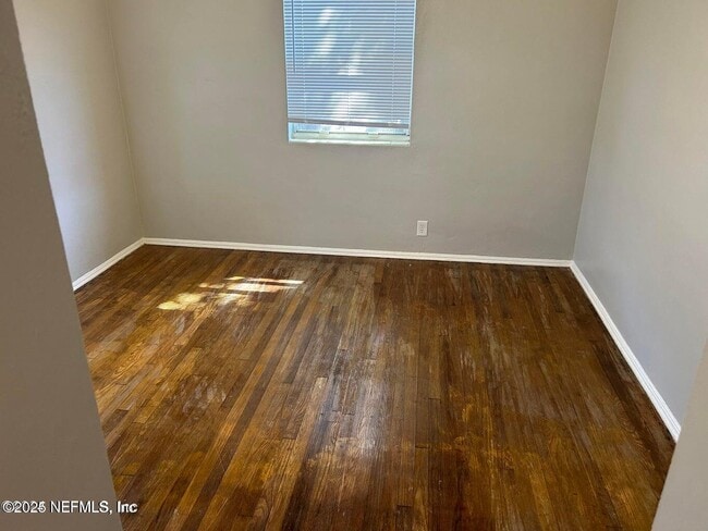 Foto del edificio - 3101 Belden Cir