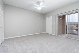 1BR, 1BA - 808SF - Edgewater