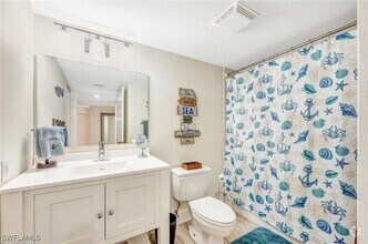 Building Photo - 9901 Sunset Cove Ln