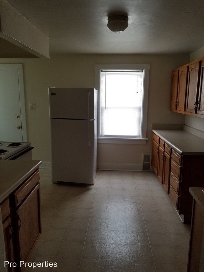 Foto del edificio - 804-806 Hickory St