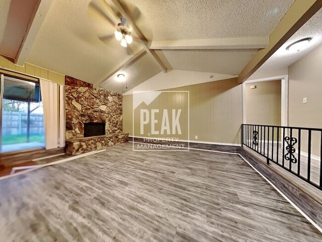 Photo - $2000! Large 4 Bed 2 Bath in ARLINGTON! COMING SOON will not stay long! House