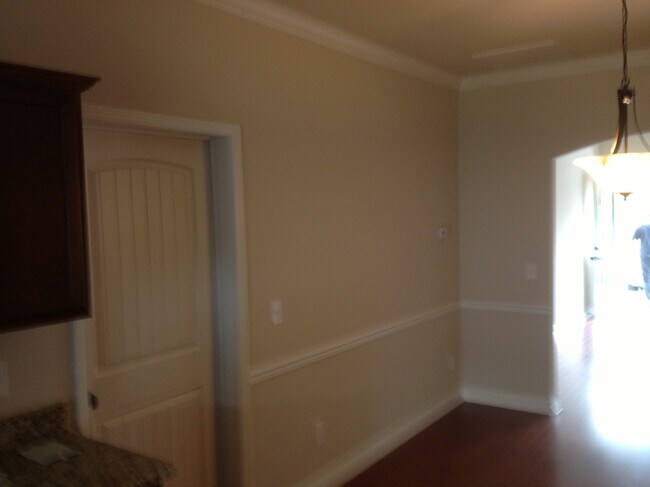 Building Photo - 1040 Charlie Daniels Pky