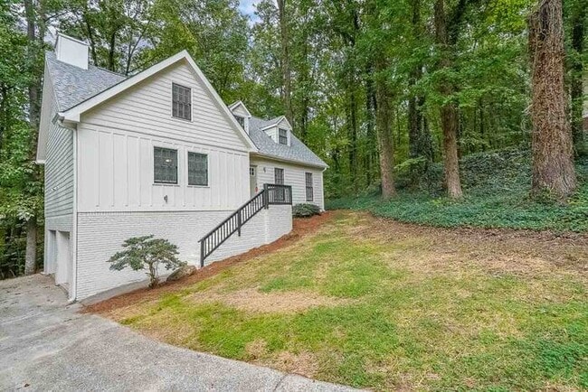 Foto del edificio - 317 E Claiborne Ct