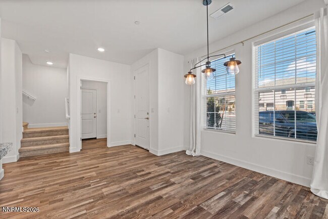 Foto del edificio - 2020 Cradle Mountain Dr