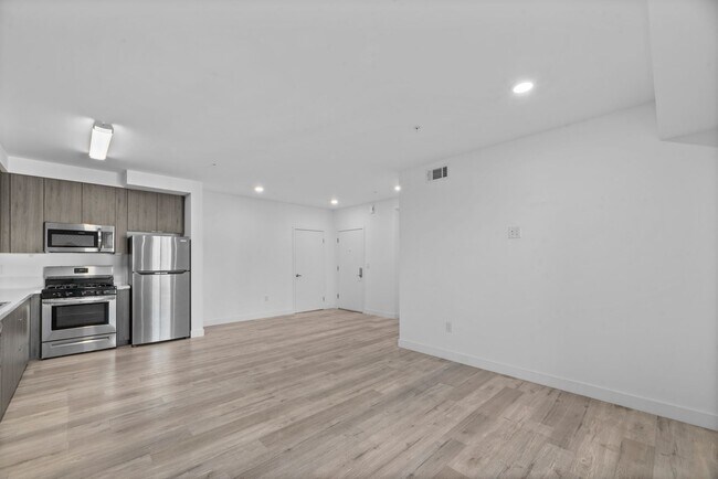 Foto del interior - TALA Local at 3057-3067 W. Pico Blvd