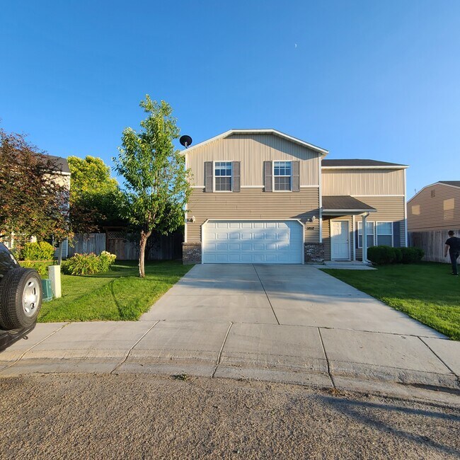 3212 Arcadian Dr, Caldwell, ID 83605 House for Rent in Caldwell, ID