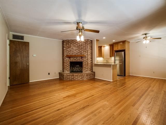 Building Photo - 2625 Forest Grove Dr