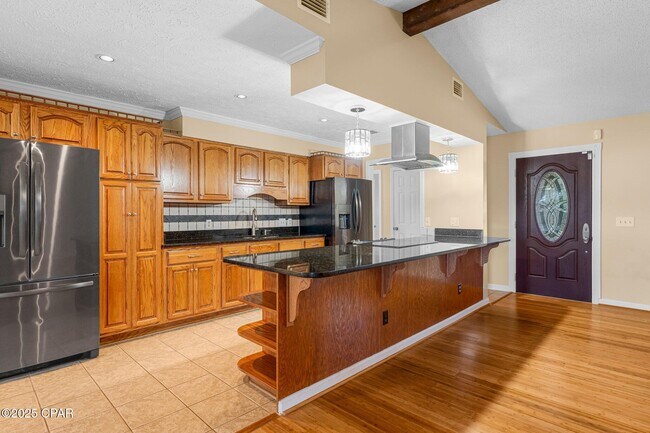 Foto del edificio - 6321 Wallace Rd