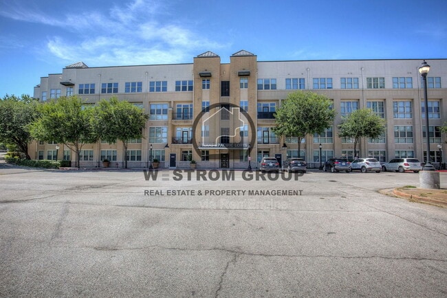 Foto del edificio - 201 W Lancaster Ave