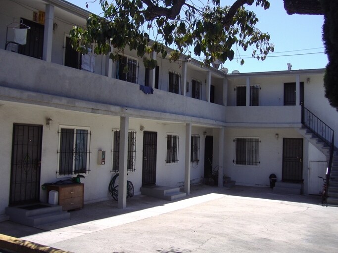 Foto del edificio - 4350-4354 Normal Ave