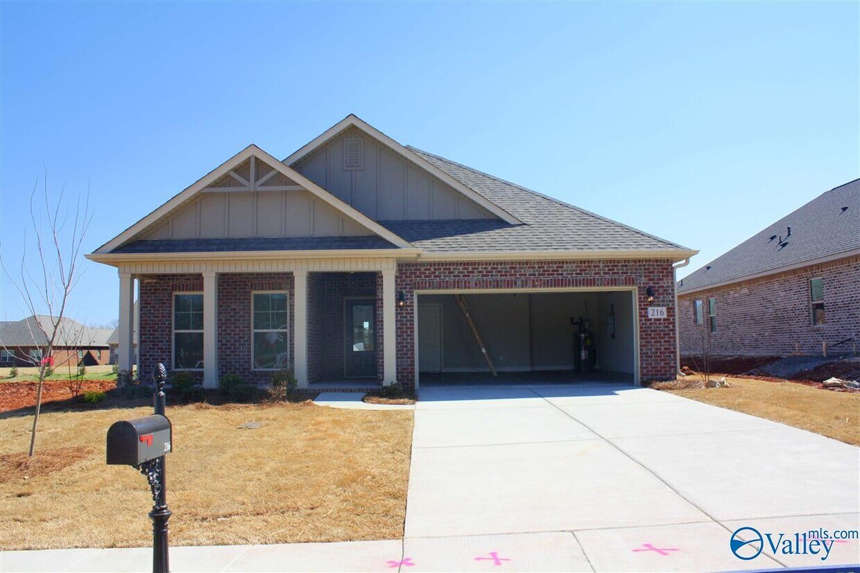 Foto principal - 216 Brighton Park Way