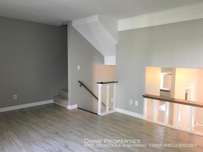 Building Photo - 101 N Orr Dr