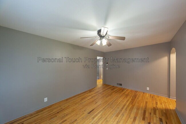 Foto del edificio - 1422 11th St N