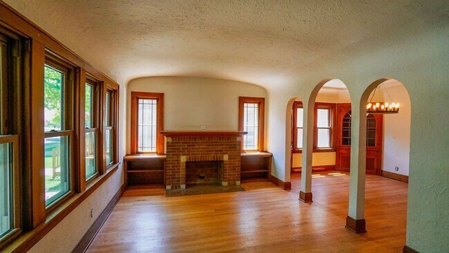 Foto del edificio - 2939 N 73rd St