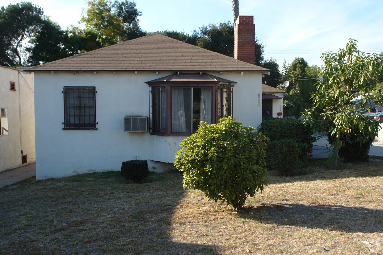 21232141 Lake Ave, Altadena, CA 91001 21232141 Lake Ave Altadena