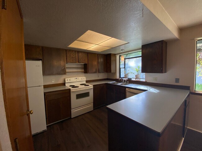 Foto del edificio - 3673 Britton Rd