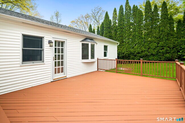 Foto del edificio - 33 Circle Dr