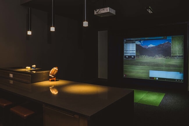 Golf simulator - Modera Frisco Square