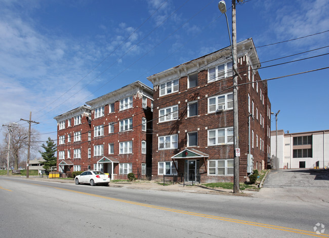 Primary Photo - Penn Valley Apartments