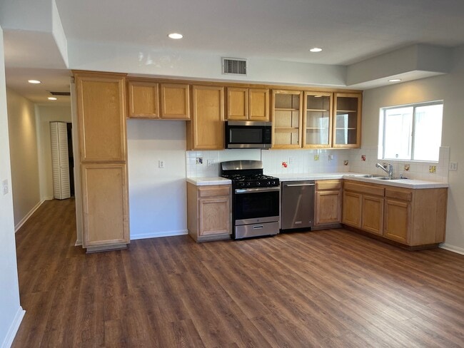 Building Photo - 4529 Colfax Ave