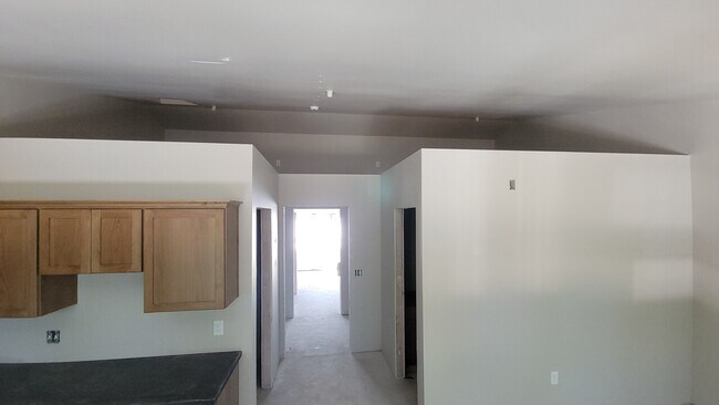 Building Photo - Baker Street Lofts