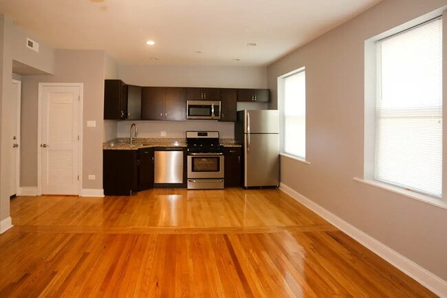 Foto del edificio - 2958 N Washtenaw Ave