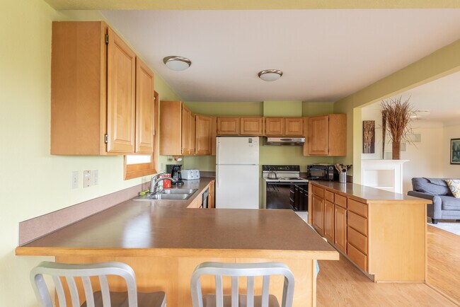 Building Photo - 4109 NE 19th Ave