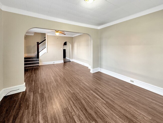 Foto del edificio - 1312-1314 Dewey Ave