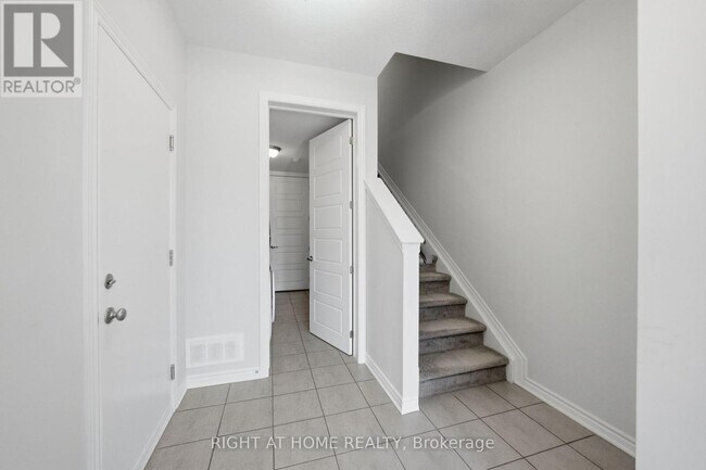 Photo du bâtiment - 275 Squadron Cres