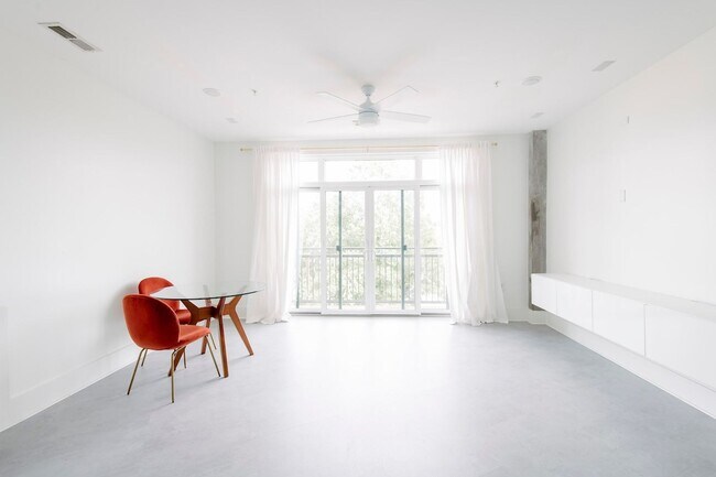 Foto del edificio - Live in the Heart of Downtown Raleigh!