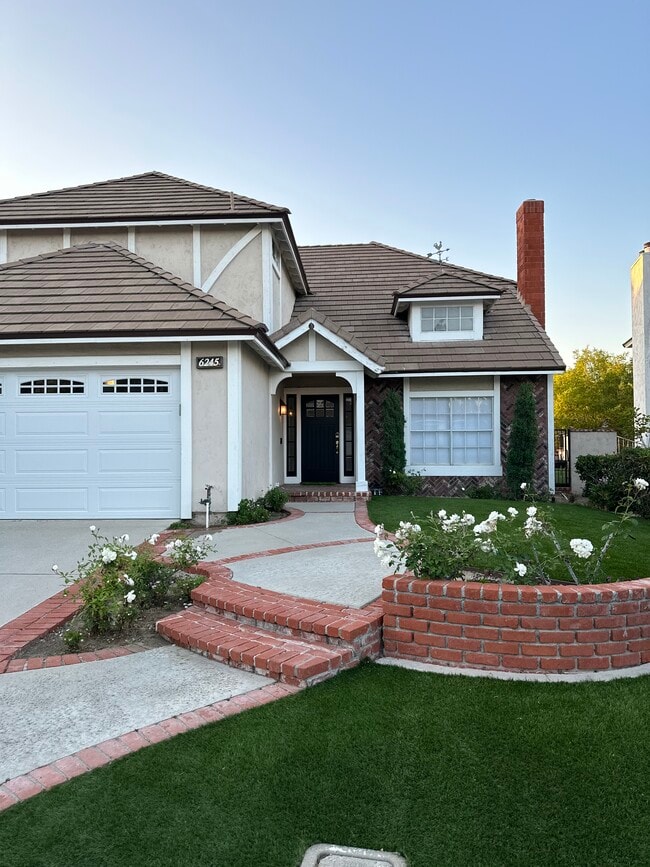 Foto del edificio - 6245 E Allison Cir