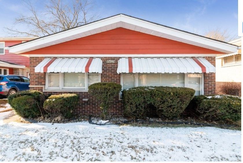 12946 S Carpenter St, Calumet Park, IL 60827 House Rental in Calumet