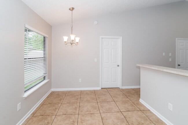 Building Photo - 14031 Ridgewick Dr