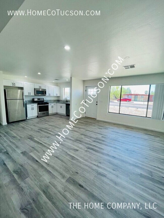 Building Photo - 5971 E 29th Street- Beautifully Remodeled ...