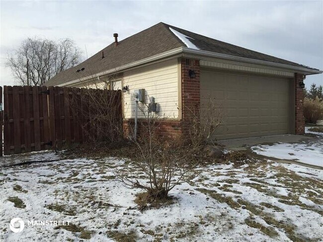 Building Photo - 1946 Brocken Ct, Indianapolis, IN 46229
