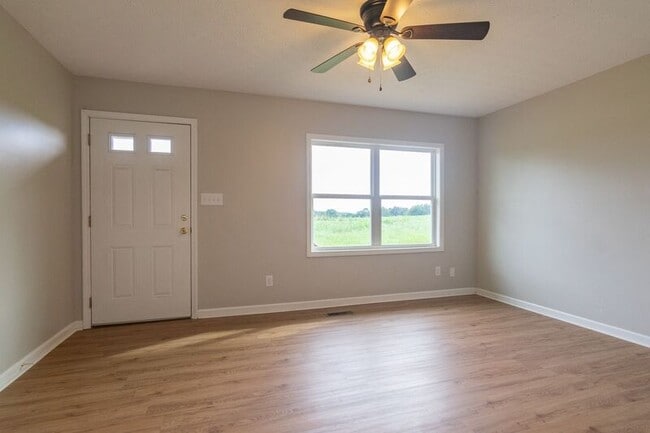 Photo - 2927 Greensboro Hwy House