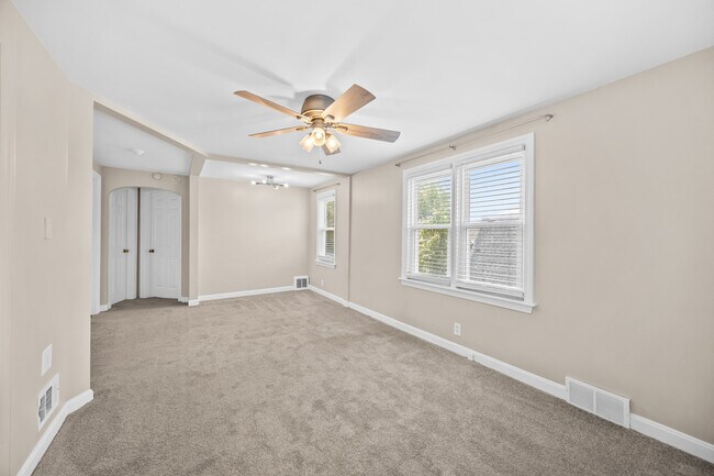 Foto del edificio - 548 Prairie Ave